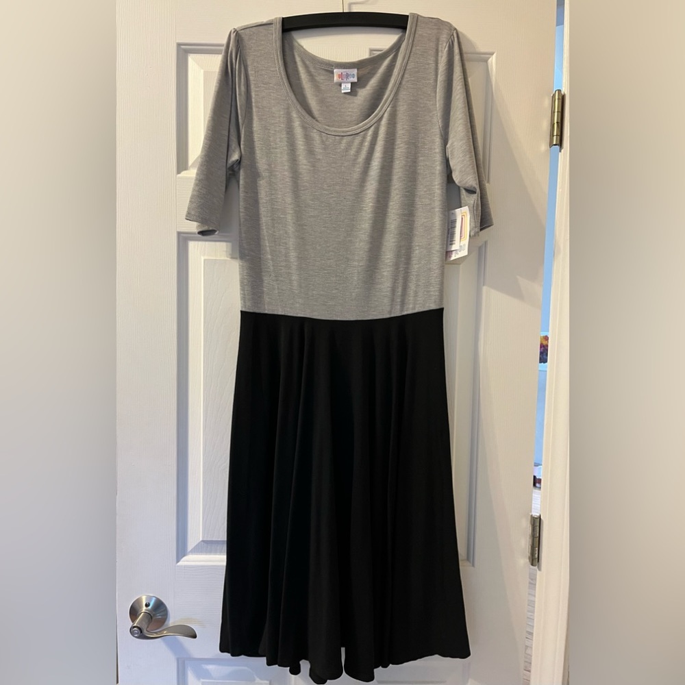 BNWT Lularoe Nicole Black/Grey dress
